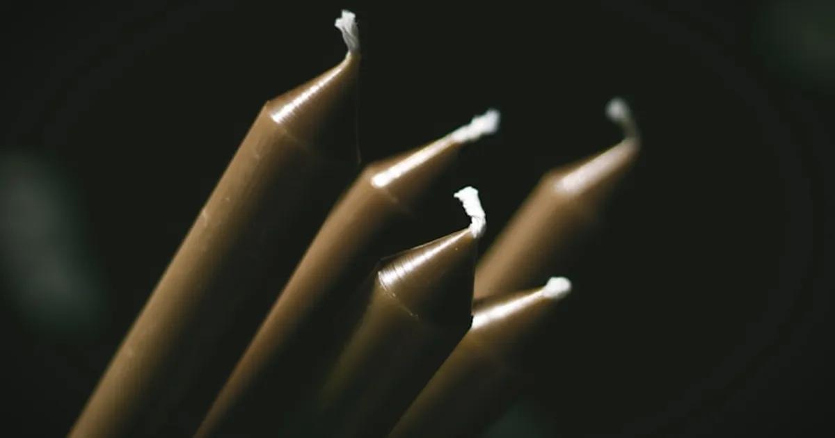 Uñas Acrílicas: La Guía Definitiva de Construcción y Diseño