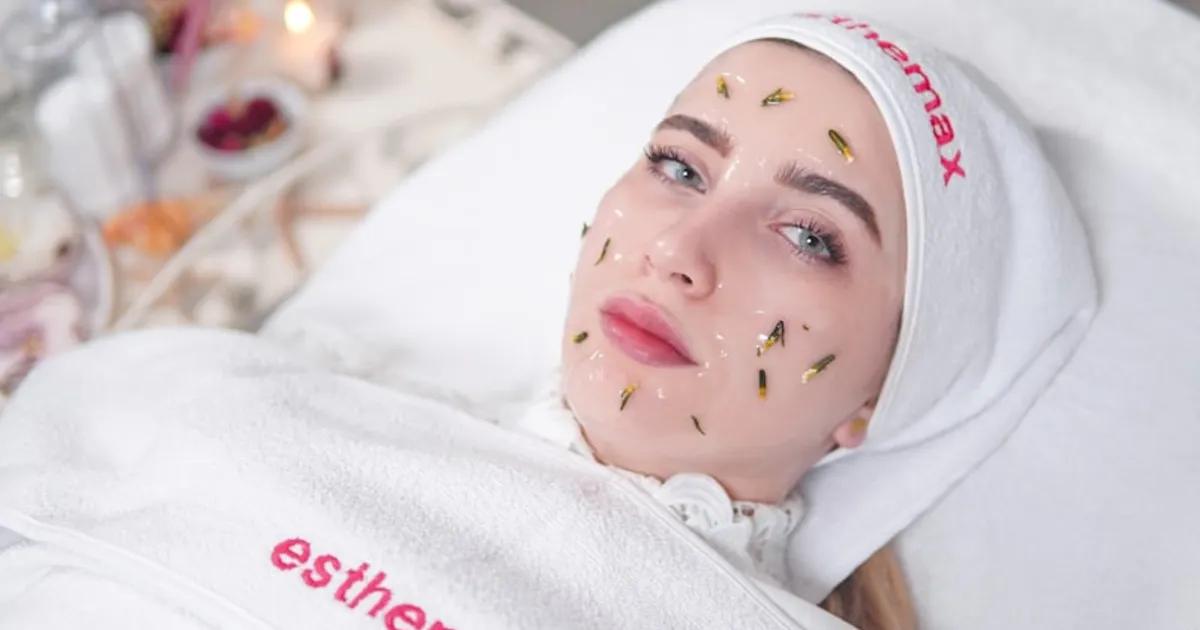 Tratamiento Facial Anti-Edad: Tipos, Edad Recomendada y Resultados